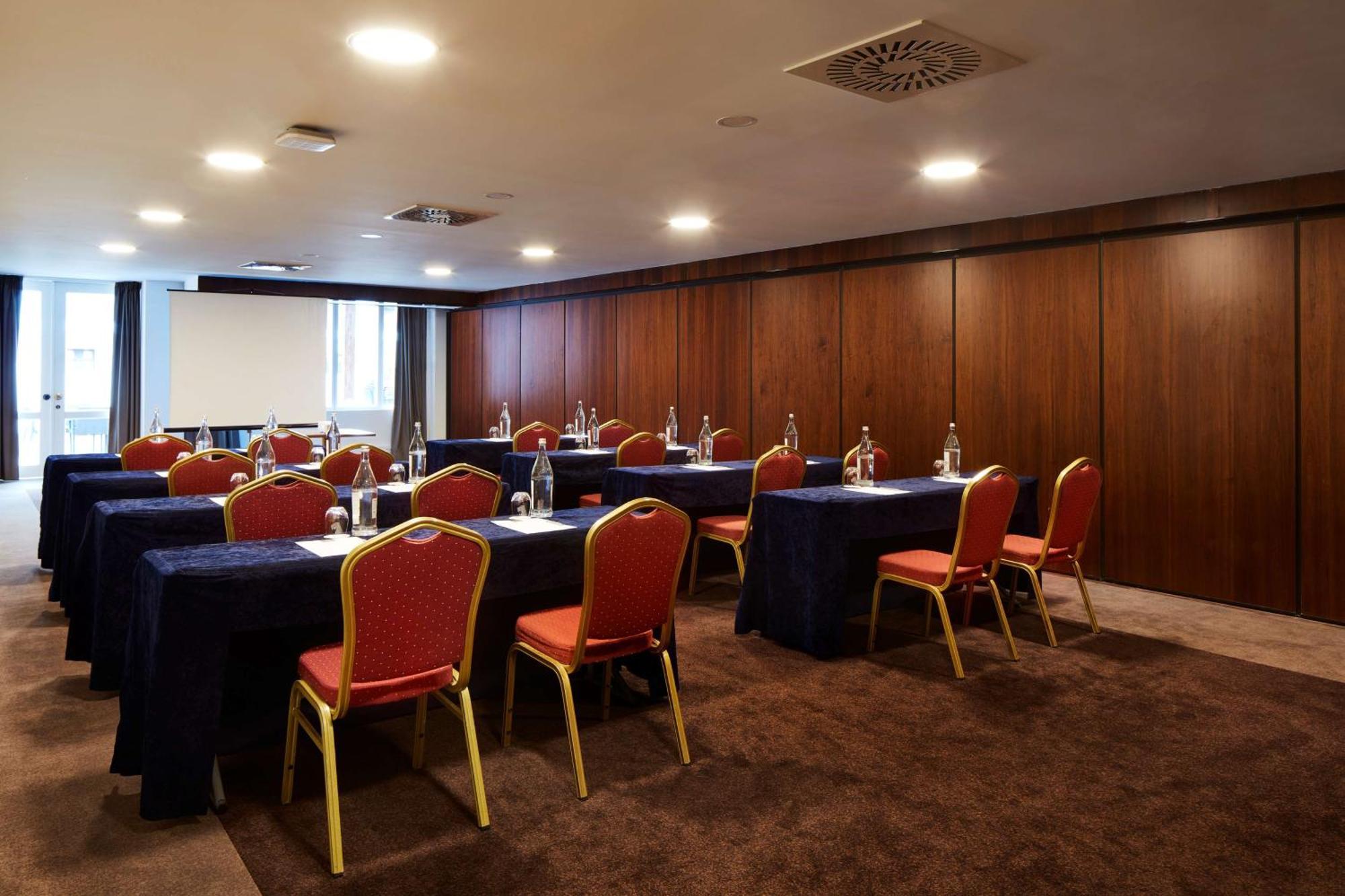 Tivoli Carvoeiro Hotel Carvoeiro  Ngoại thất bức ảnh Meeting room