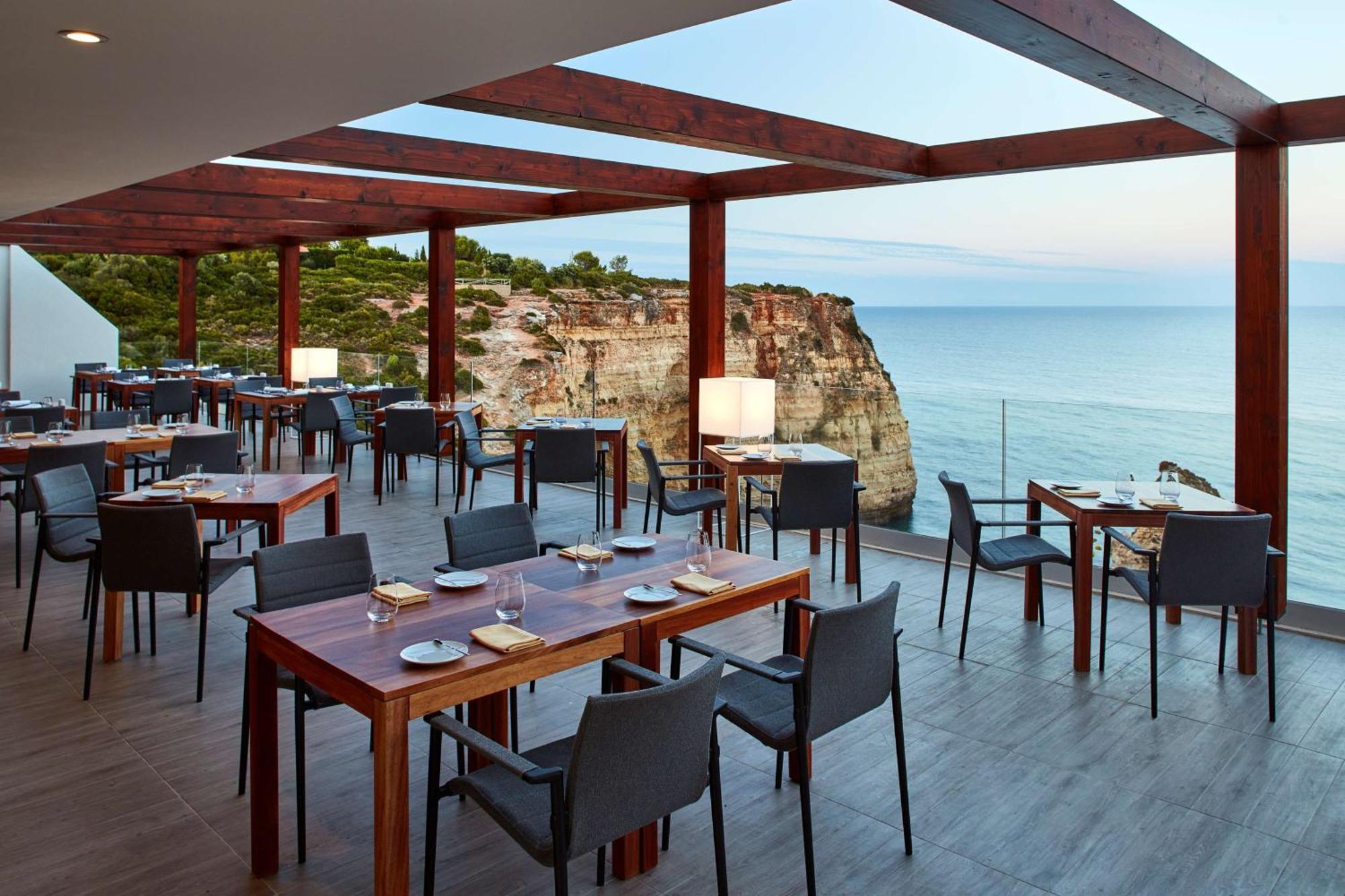 Tivoli Carvoeiro Hotel Carvoeiro  Ngoại thất bức ảnh Restaurant at the hotel