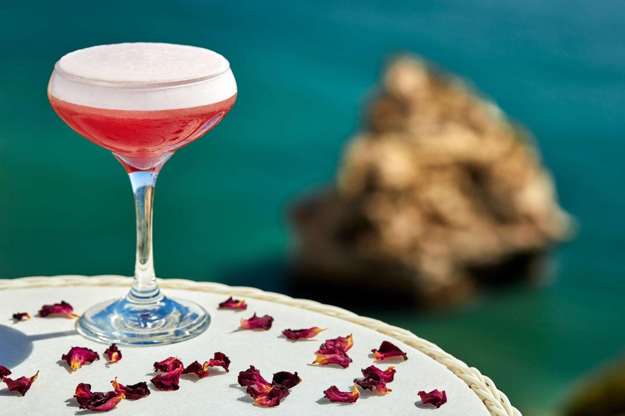 Tivoli Carvoeiro Hotel Carvoeiro  Ngoại thất bức ảnh A Clover Club cocktail